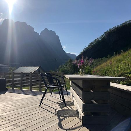 Segla Guesthouse - With View Of Fjord Fjordgard Extérieur photo