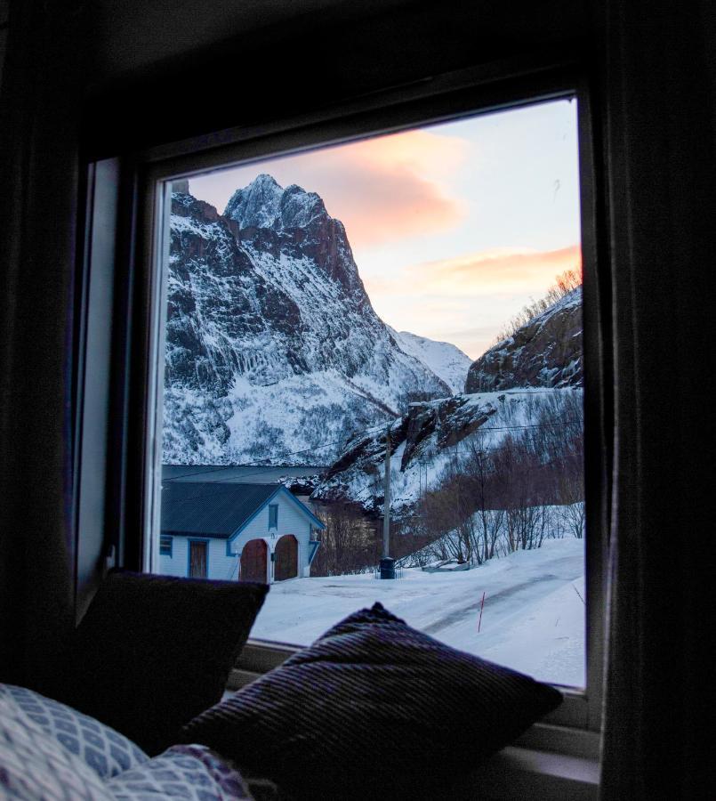Segla Guesthouse - With View Of Fjord Fjordgard Extérieur photo